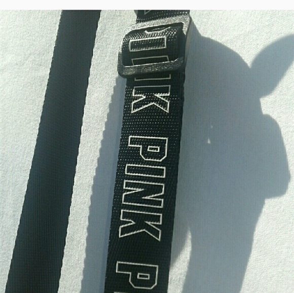 PINK Victoria's Secret Accessories - Pink 6 pack cooler